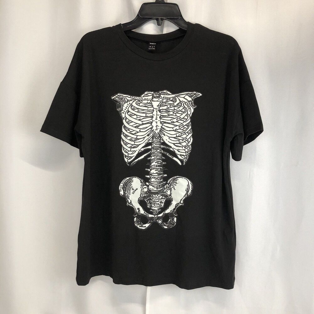 Shein Graphic Skeleton Bones Black White T-Shirt Size Small Oversized Halloween
